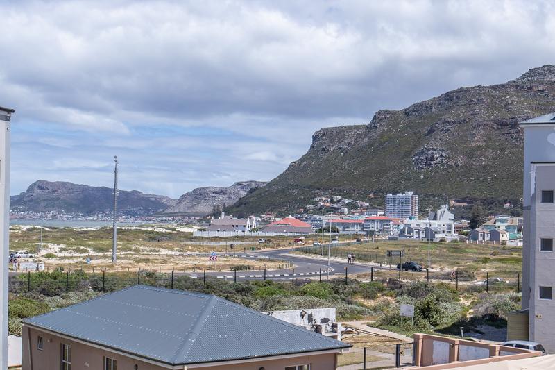 2 Bedroom Property for Sale in Muizenberg Western Cape